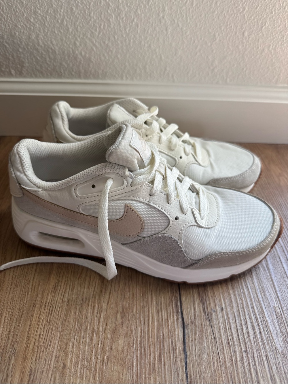 Nike Women’s Air Max Sneakers in White and Gum - Picture 3 of 9